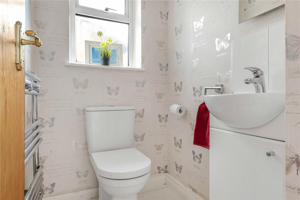 Additional image 19 of Rolinsden Way, Keston, BR2