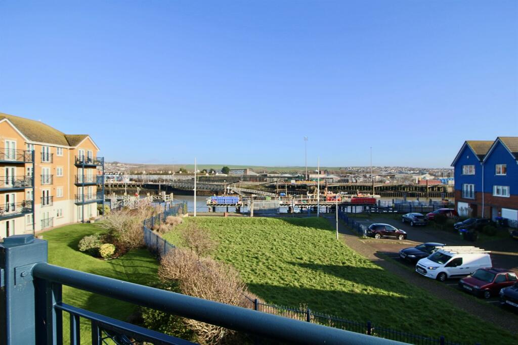 Additional image 4 of Hillview House, West Quay, Newhaven, BN9