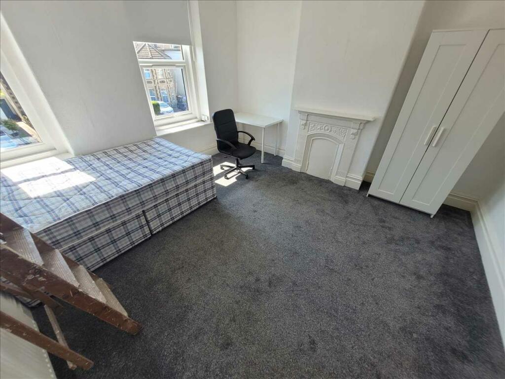 Additional image 14 of Chesterfield Road