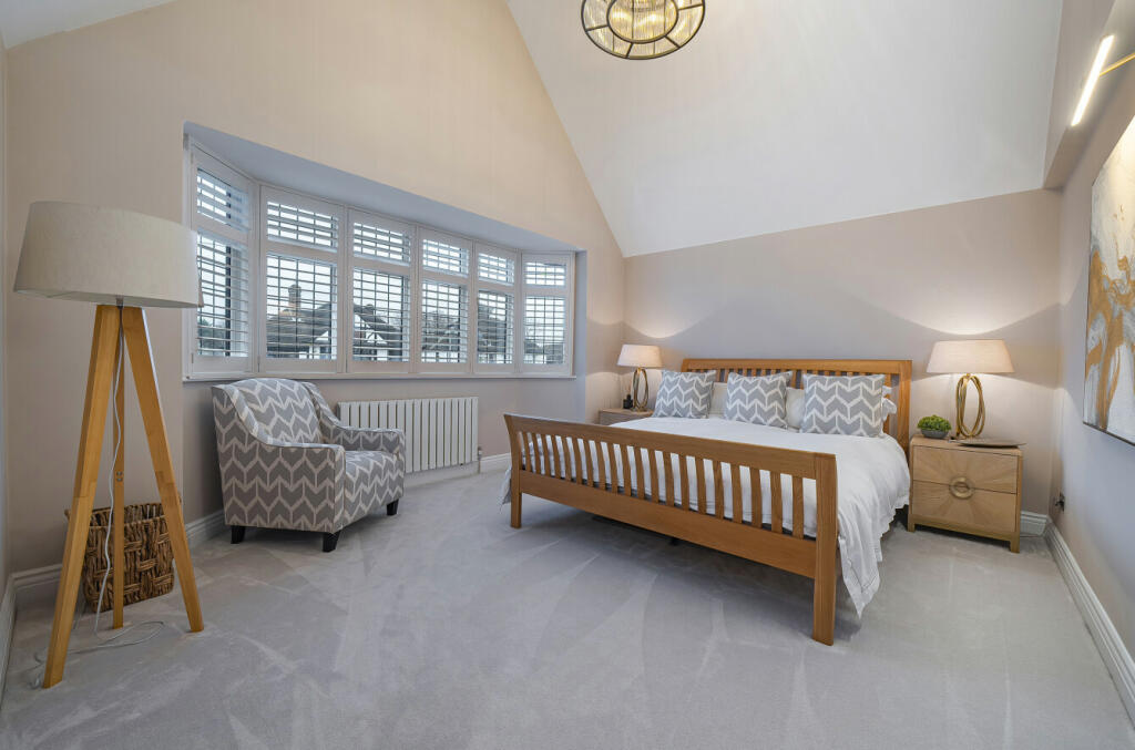 Additional image 24 of Sutherland Avenue, Petts Wood, BR5