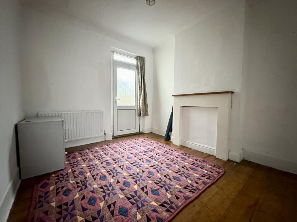 Additional image 4 of Chaffinch Road, Beckenham, BR3