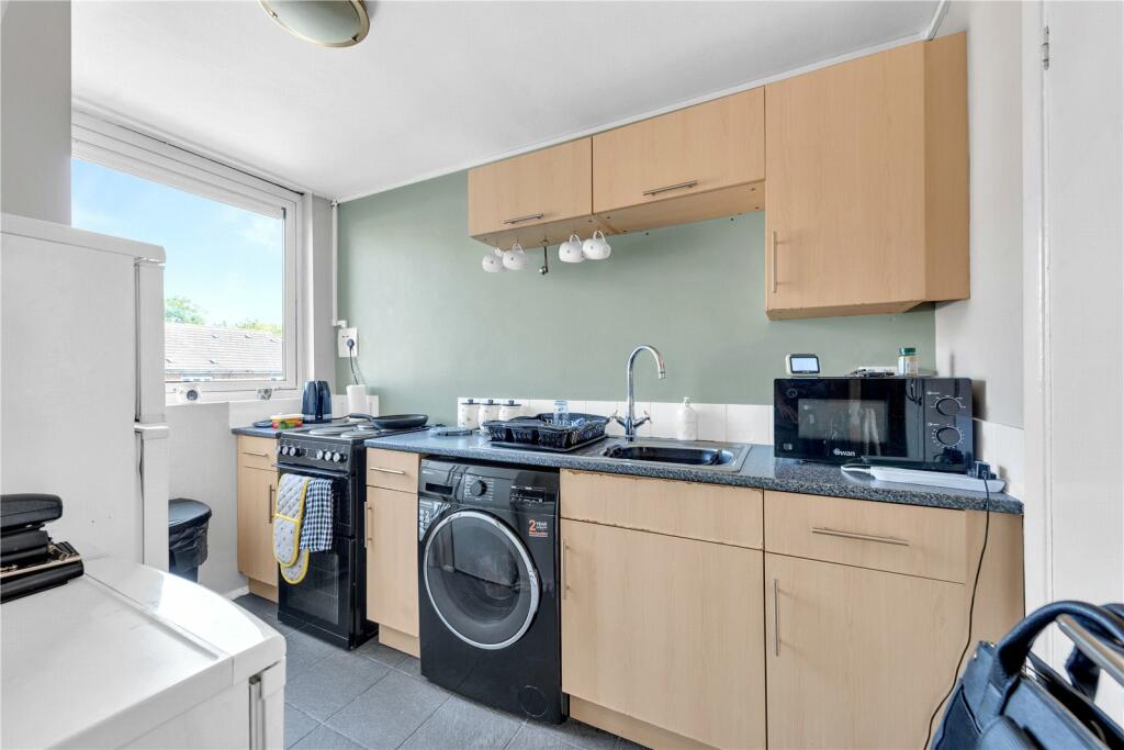 Additional image 3 of Westwell Close, Orpington, Kent, BR5