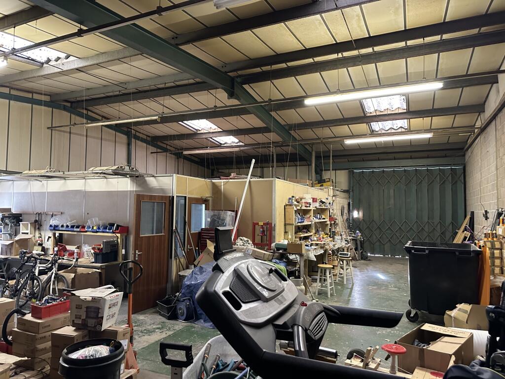 Additional image 3 of Unit 3 Midland Way Business Park Thornbury  Bristol  BS35 2BS  United Kingd