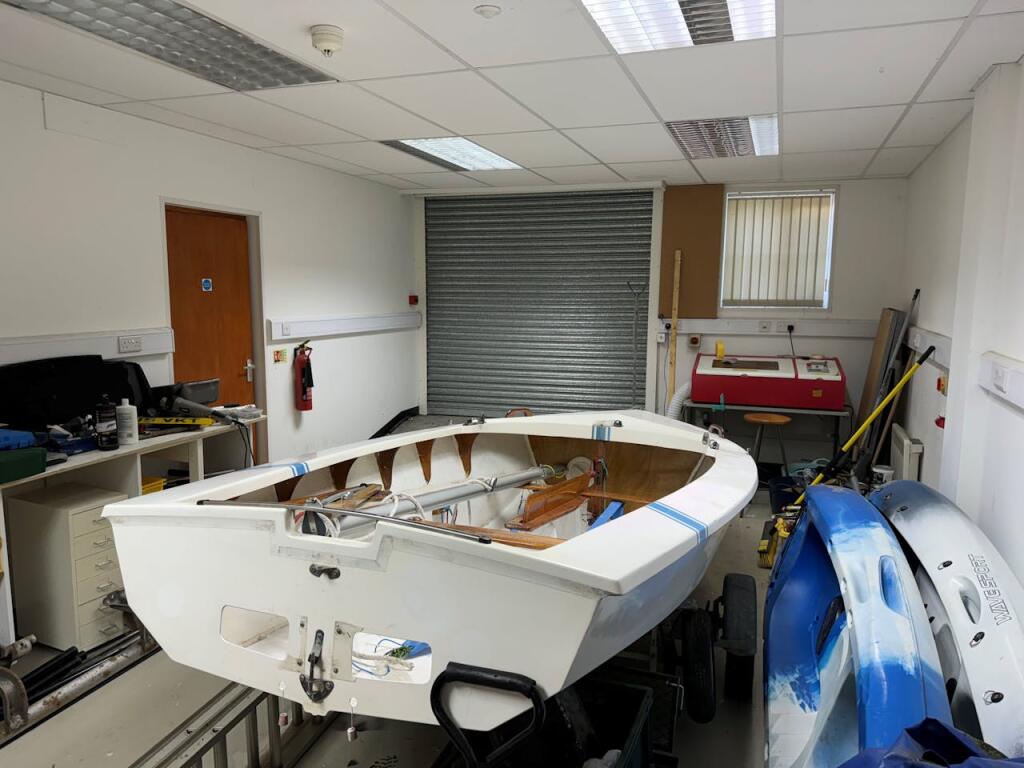 Additional image 10 of 68 High Street, Steyning, BN44 3RD