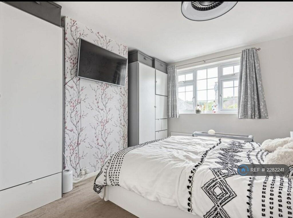 Additional image 5 of Bassetts Way, Farnborough, Orpington, BR6