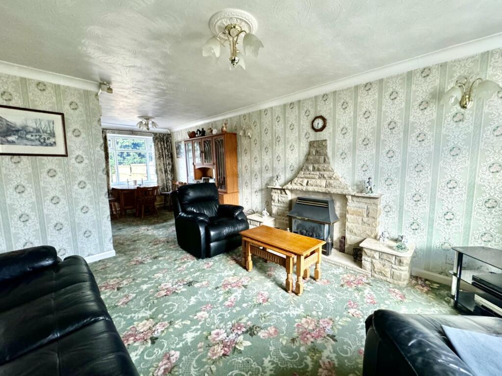 Additional image 2 of Ashbourne Drive, Cleckheaton, BD19