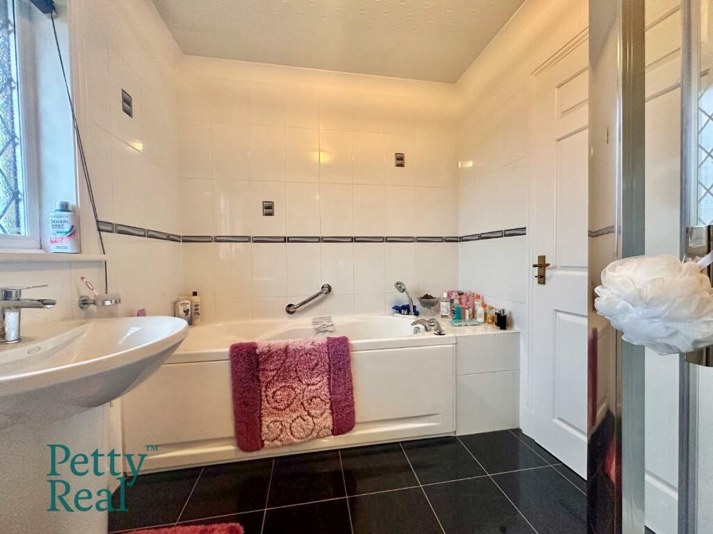 Additional image 15 of Ridgeway, Barrowford