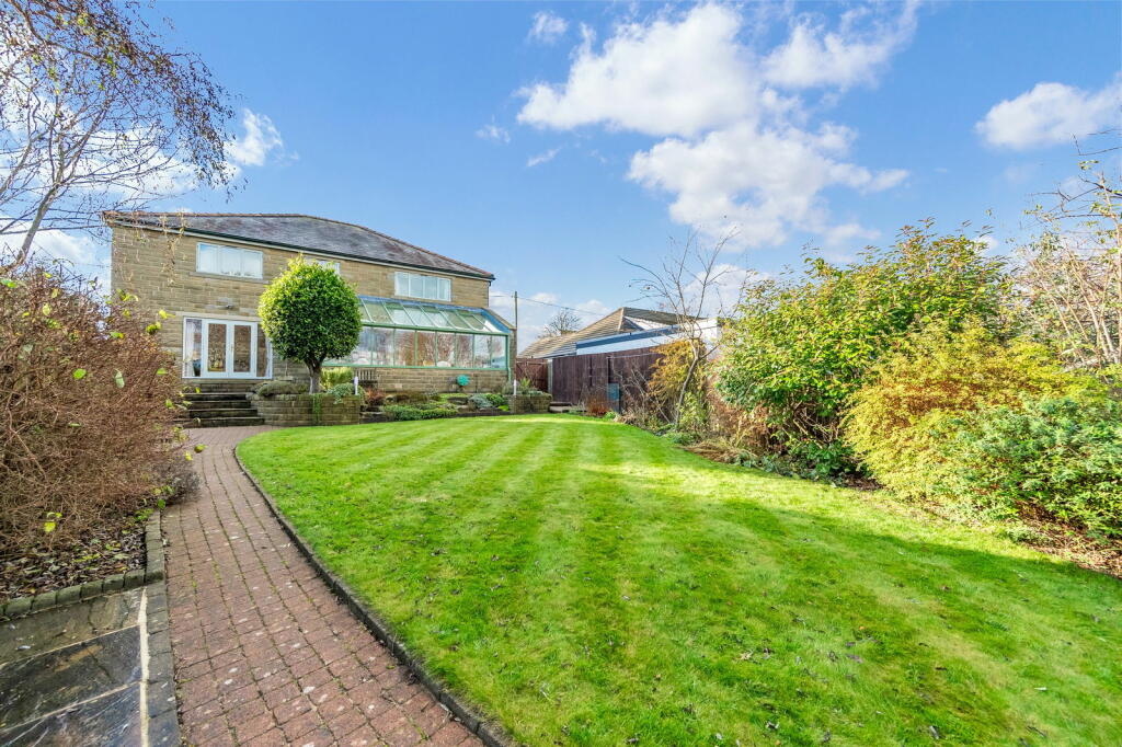 Additional image 26 of Latham Lane, Gomersal, Cleckheaton, BD19