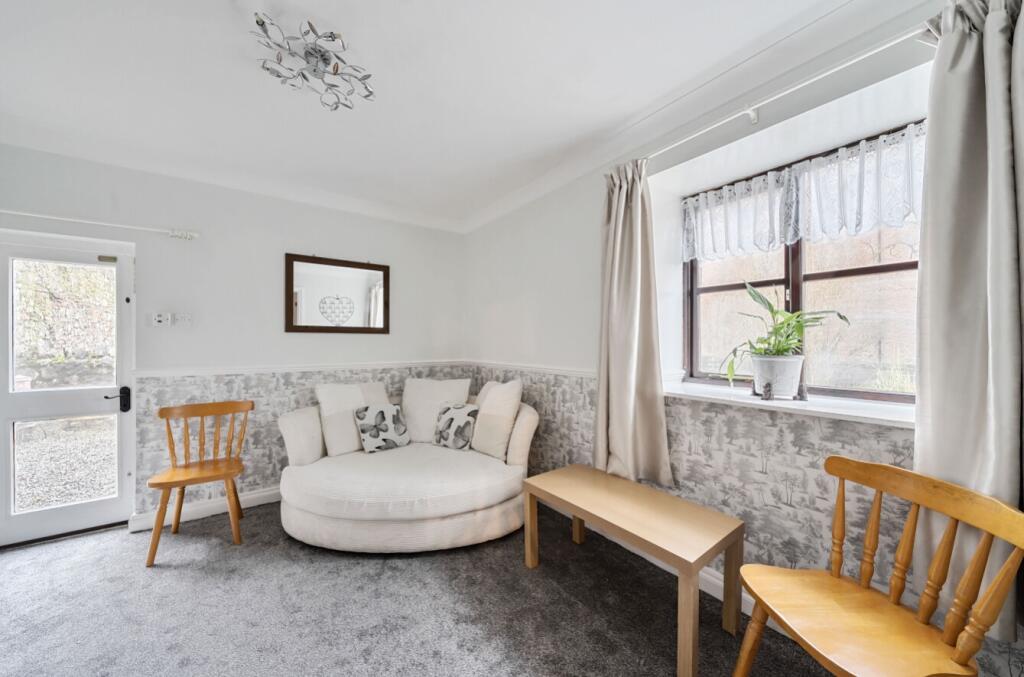 Additional image 3 of Porters Cottage, West Street Axbridge