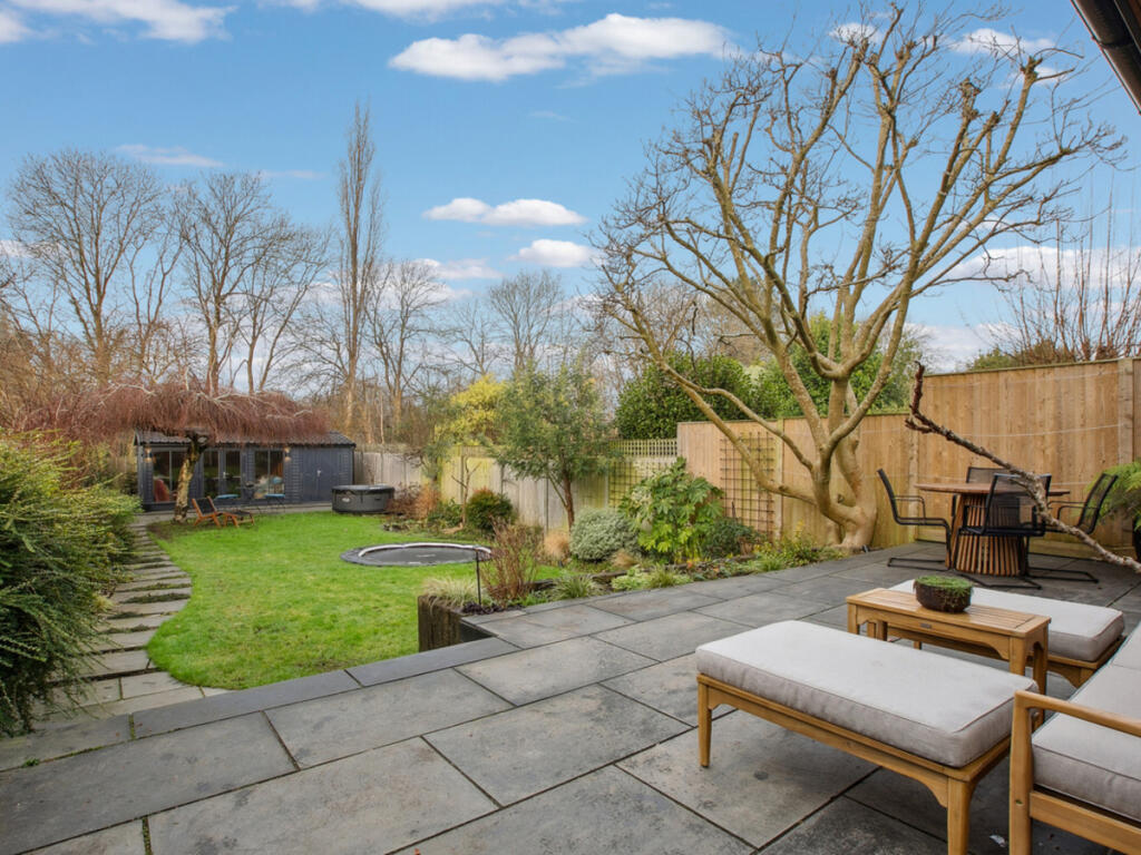 Additional image 6 of Warren Avenue, Bromley, BR1