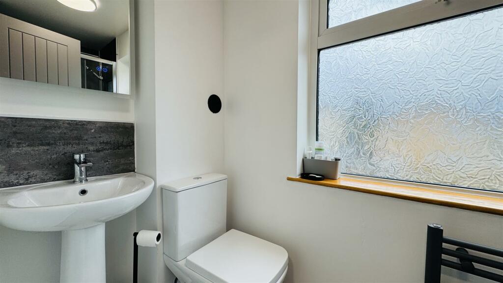 Additional image 4 of The Park, Kingswood