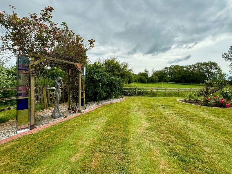 Additional image 21 of Ham Lane, Kingston Seymour