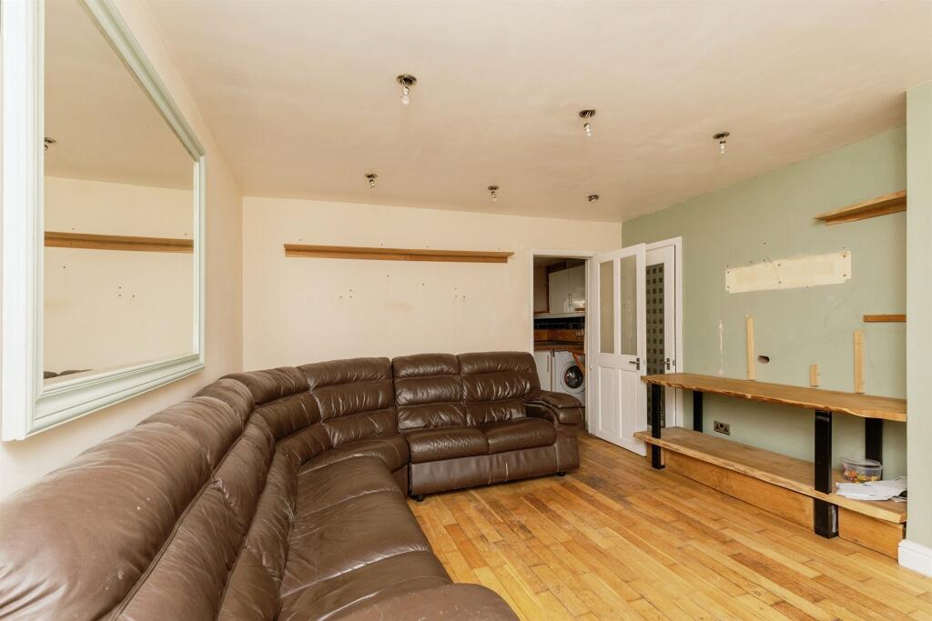 Additional image 18 of Meadow View, Frampton Cotterell, Bristol