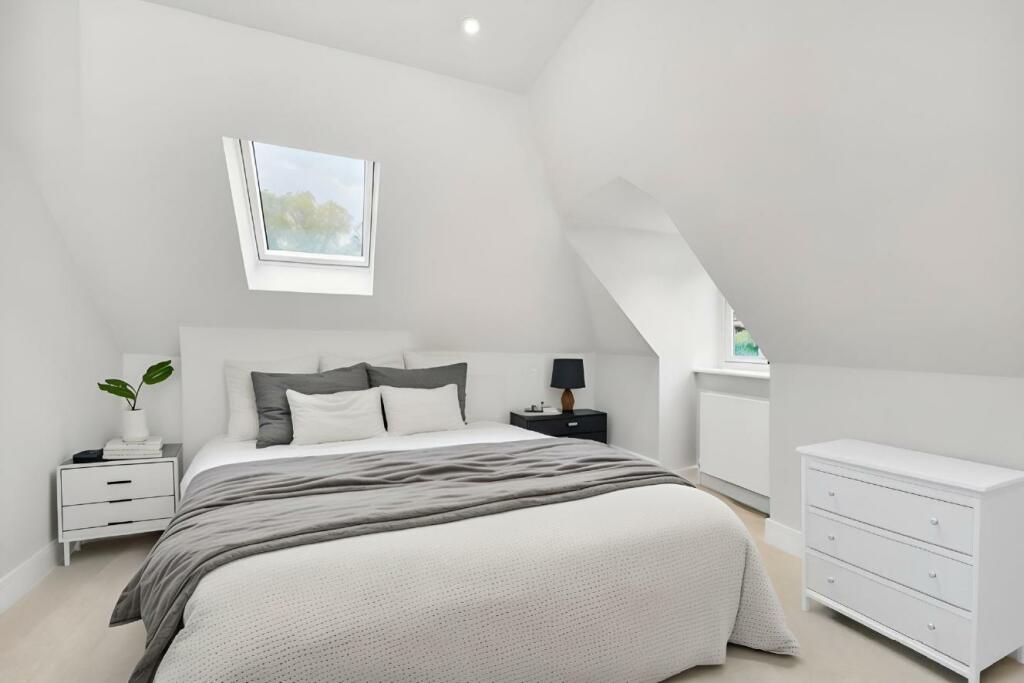 Additional image 5 of Bromley Avenue, Bromley