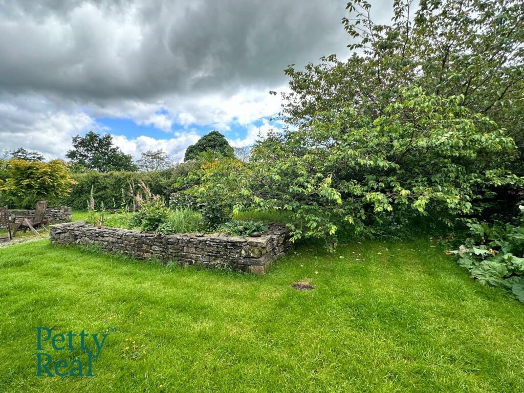 Additional image 35 of Scholefield Lane, Nelson