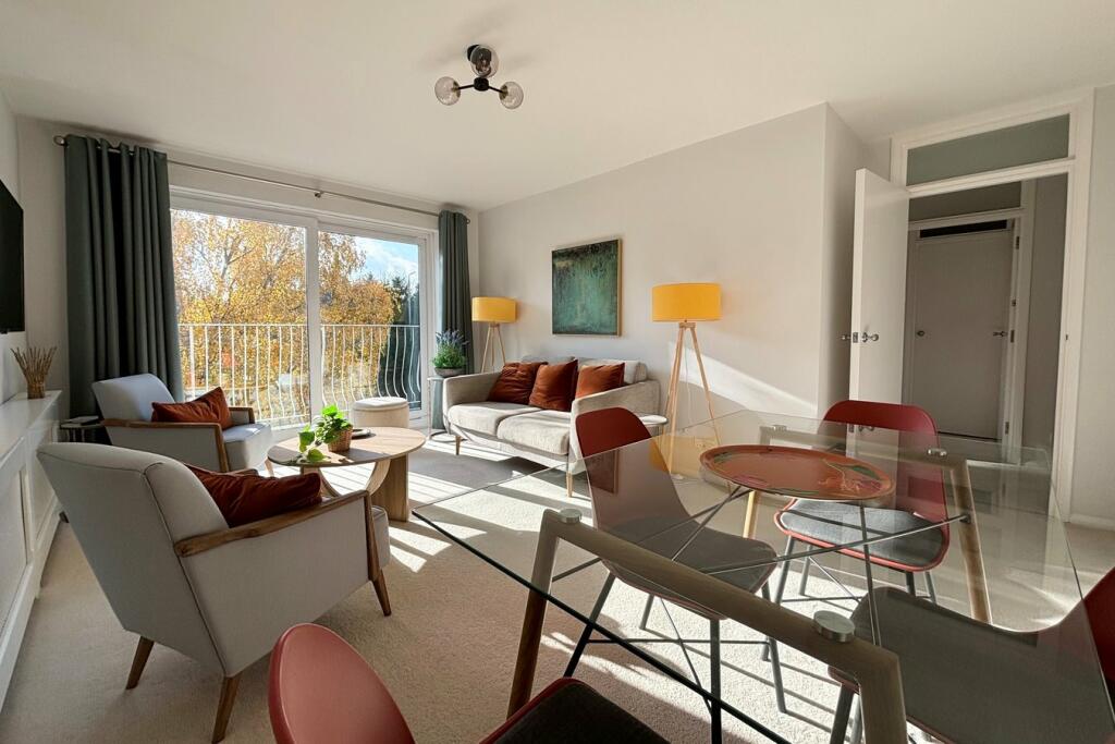 Additional image 12 of Bromley Road, Beckenham, BR3