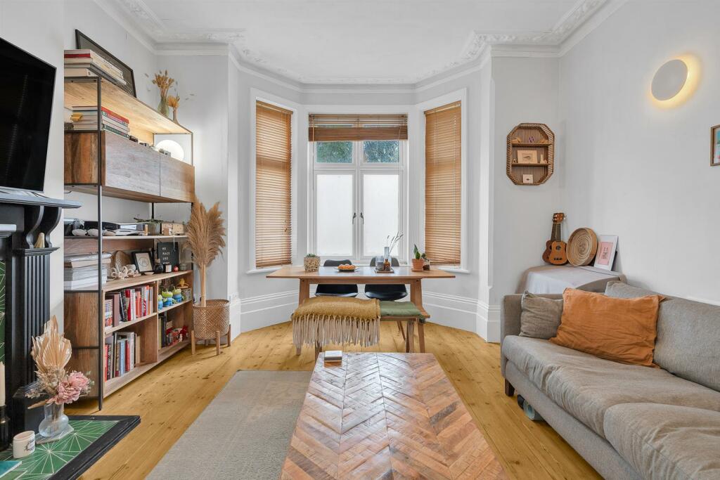 Additional image 3 of Highland Road, Bromley, BR1