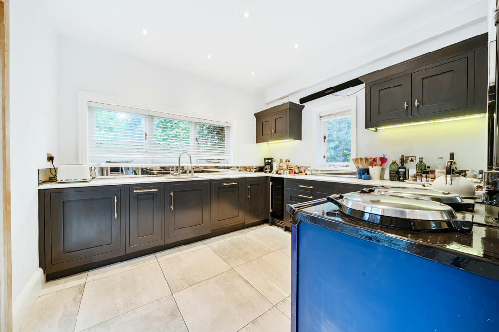 Additional image 5 of Kings Avenue, Bromley