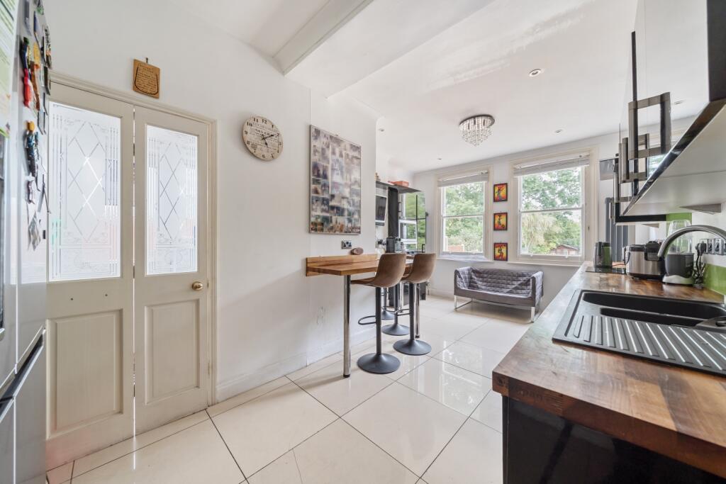 Additional image 9 of Alexandra Crescent, Bromley