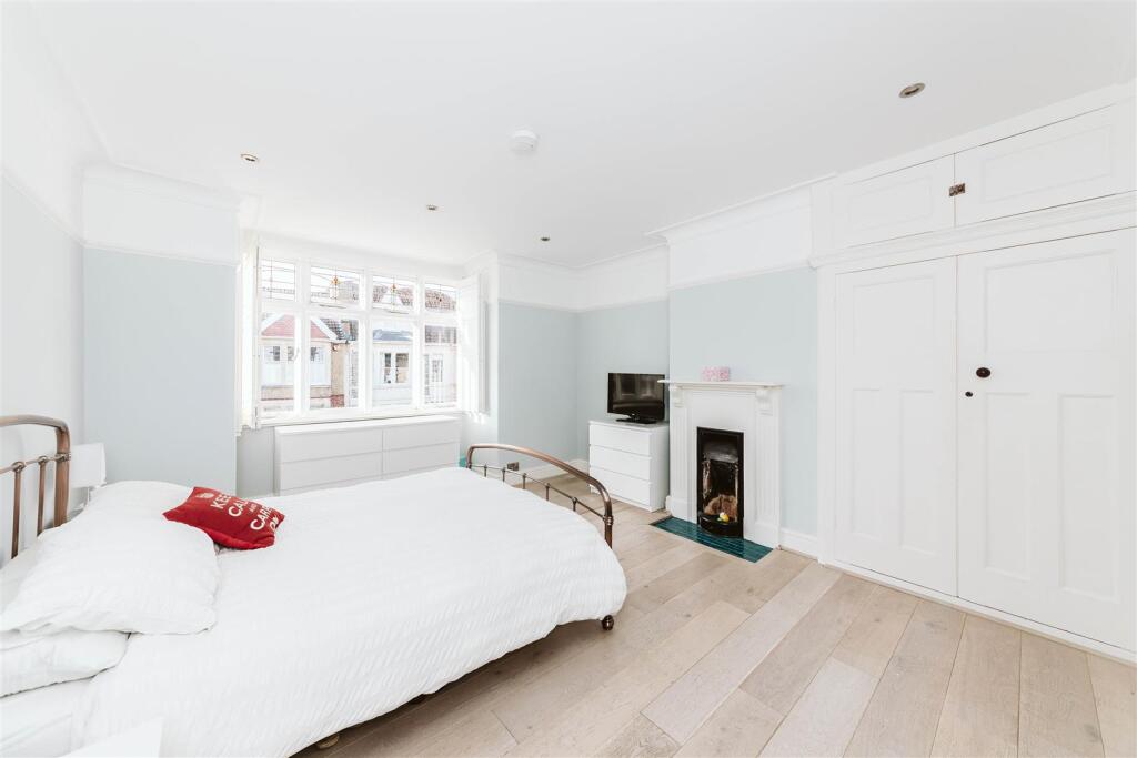 Additional image 8 of St. Albans Road | Westbury Park