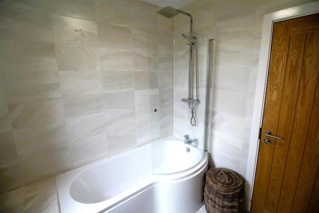 Additional image 18 of Delph Hill Close, Low Moor, Bradford