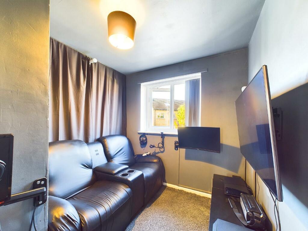 Additional image 4 of Sunny Brae Crescent, Bingley