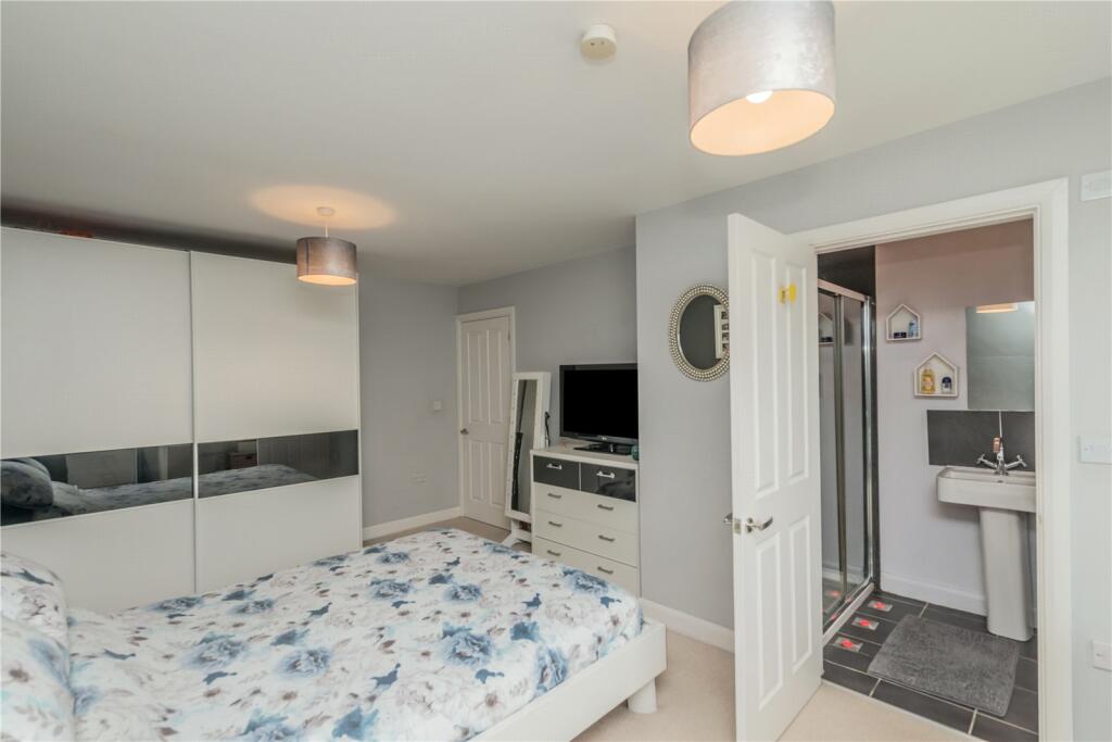 Additional image 13 of Whitcliffe Road, Cleckheaton, West Yorkshire, BD19