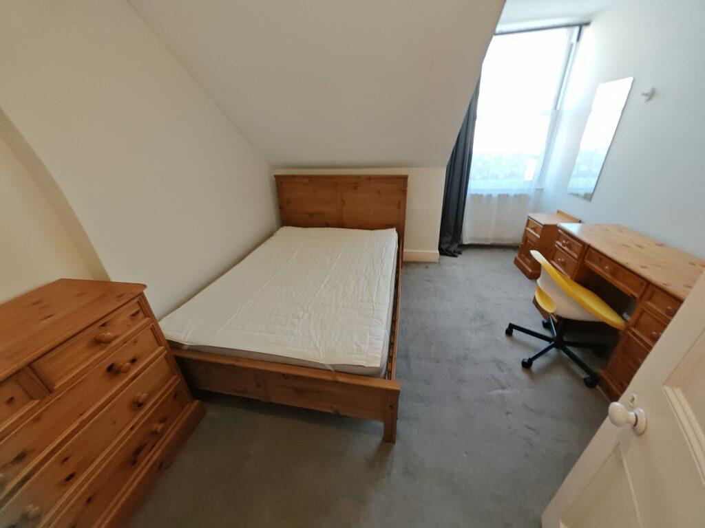 Additional image 8 of Ref 726 St Michaels Hill