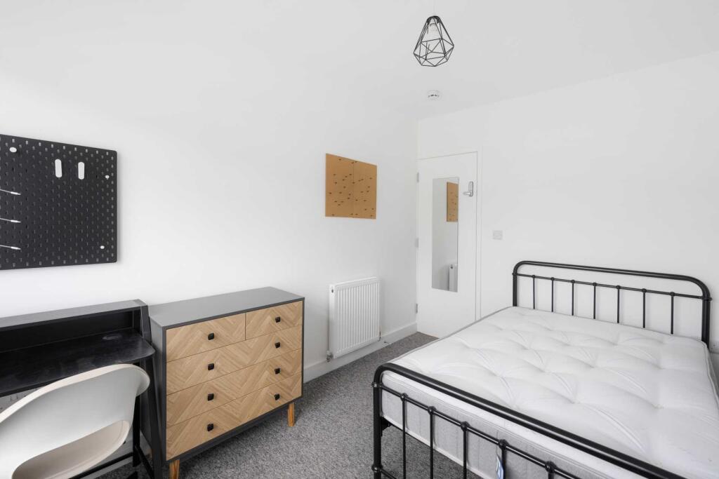 Additional image 35 of Ninth Avenue, Filton