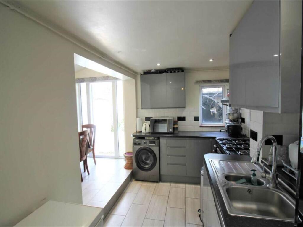 Additional image 5 of Glebe Road, Weston-super-Mare, North Somerset