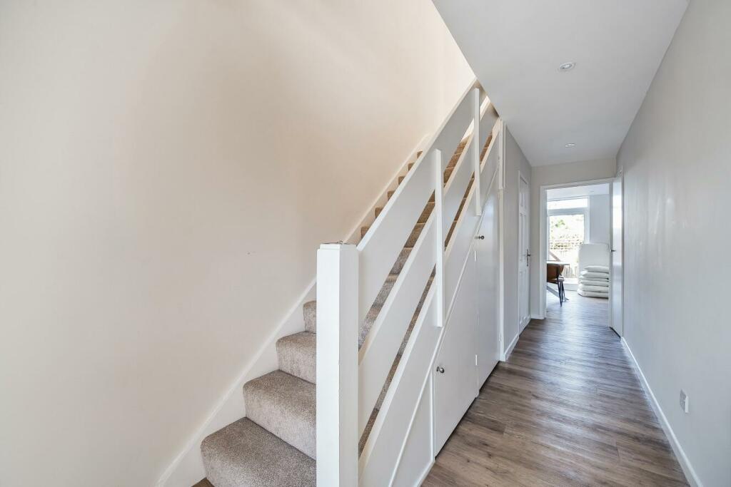 Additional image 10 of Holmdene Close, Beckenham