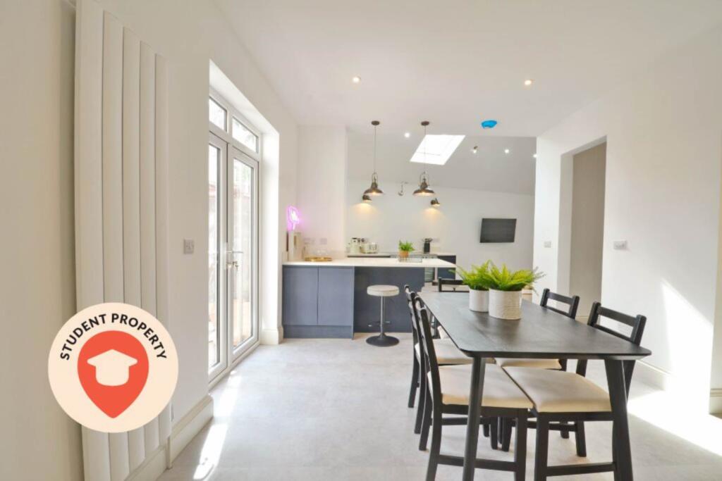 Sandholme Road, Brislington