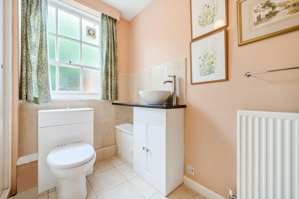 Additional image 16 of Oak Leaf House, Ambleside Road, Keswick, Cumbria, CA12 4DL