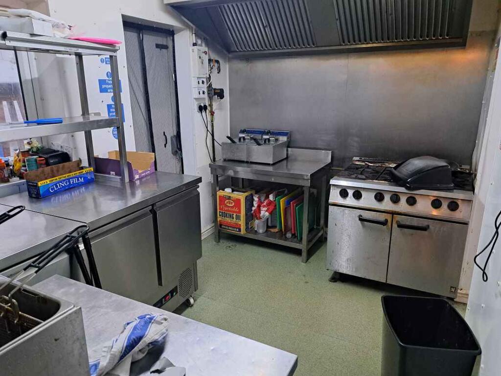 Additional image 5 of W-521265 - Star Inn, 13 Bank Place, Pill BS20 0AQ