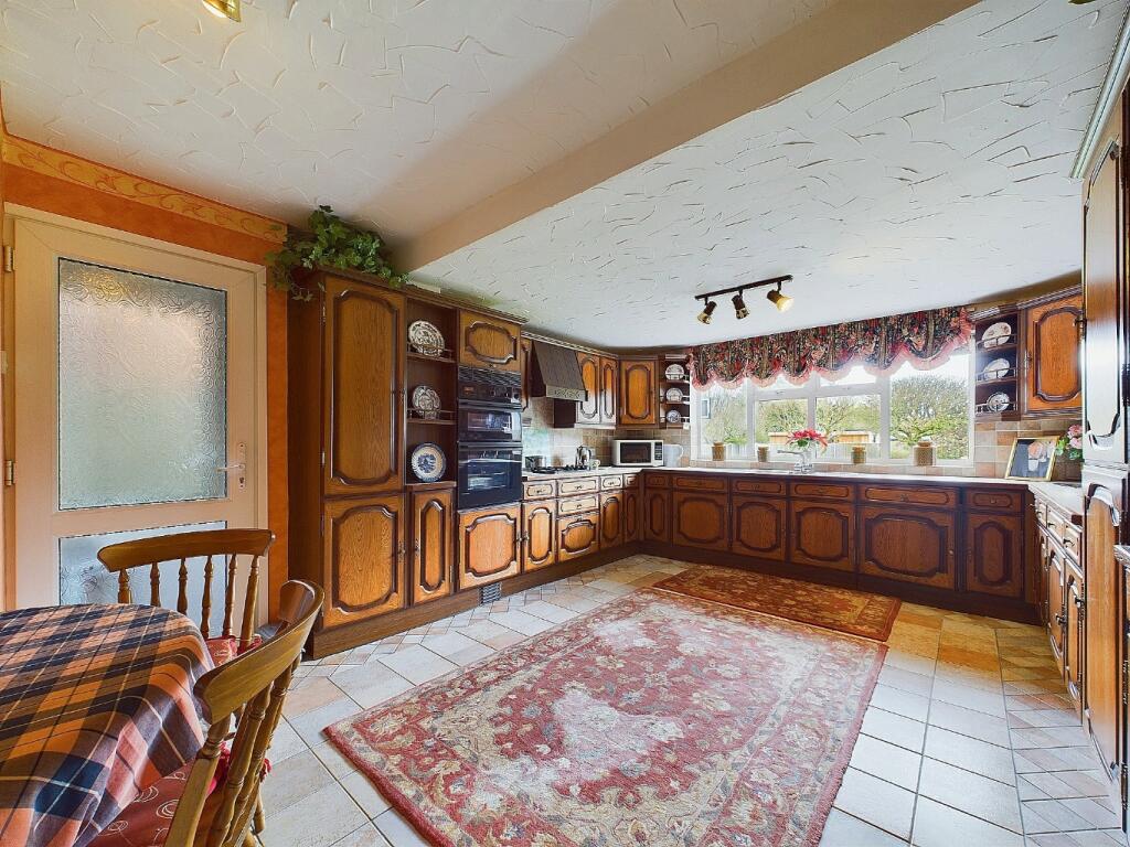 Additional image 20 of Towncourt Crescent, Petts Wood, Orpington, Kent, BR5