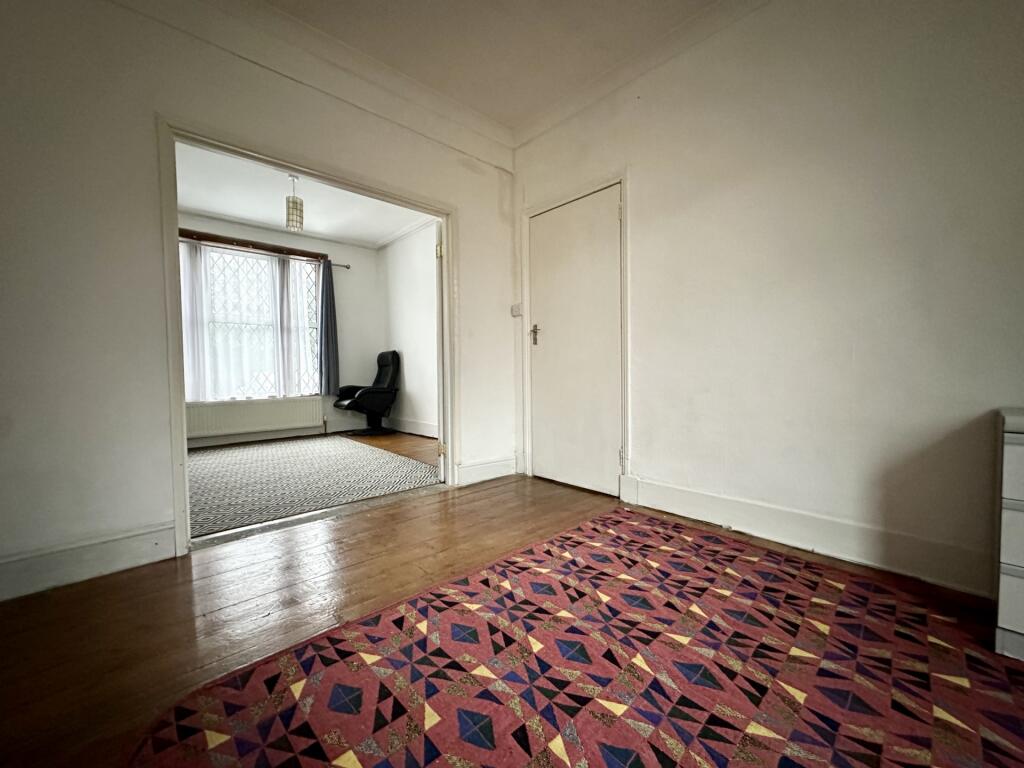 Additional image 7 of Chaffinch Road, Beckenham, BR3