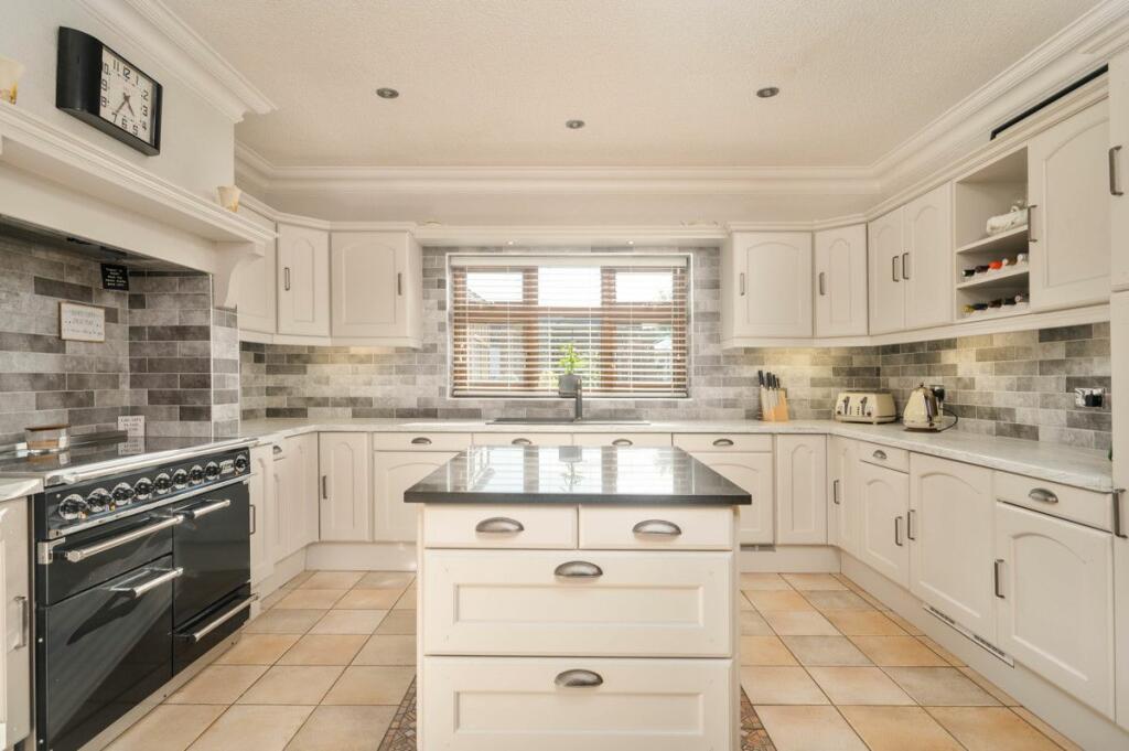 Additional image 13 of King Street, Drighlington