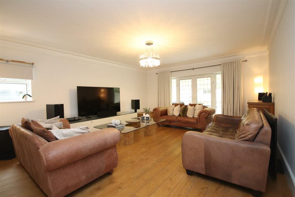 Additional image 30 of Main Road, Hextable, Swanley