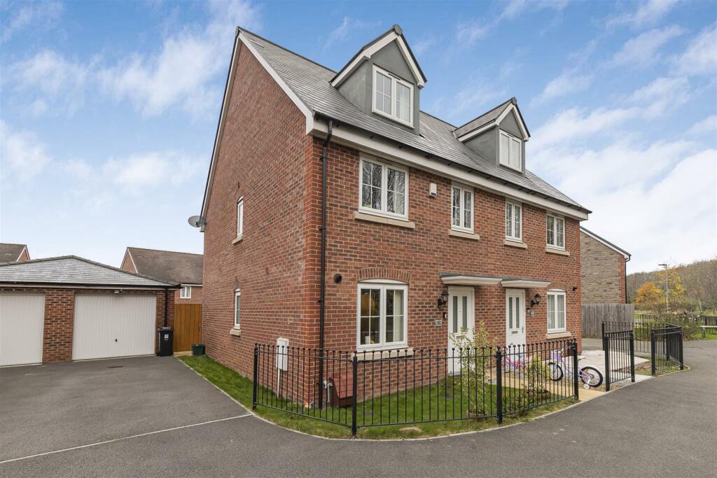 Henry Shute Road, Bristol