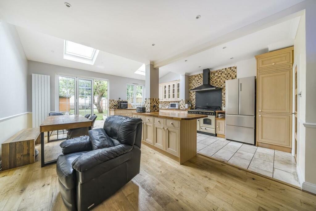 Additional image 17 of Pickhurst Rise, West Wickham