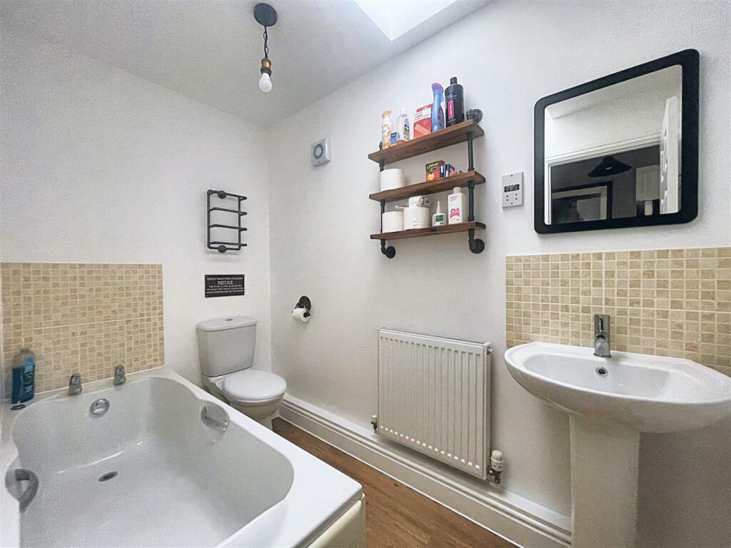 Additional image 8 of Irons Way, West Wick, Weston super Mare