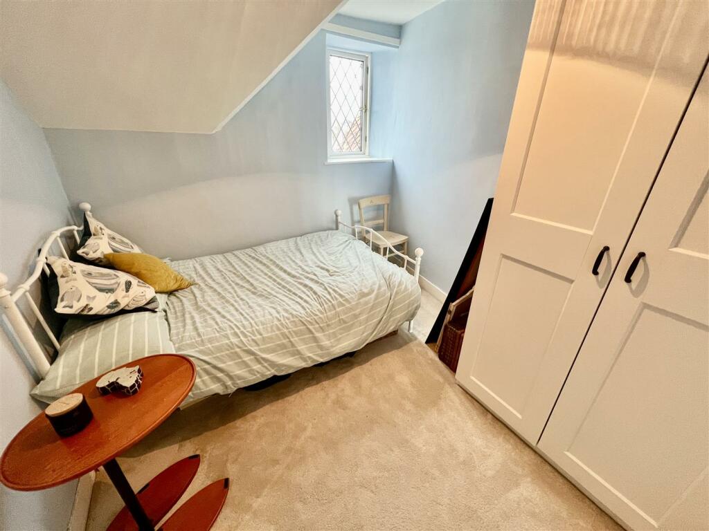 Additional image 11 of Charming Cottage close to amenities