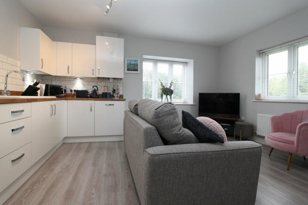 Additional image 7 of Barley Fields, Thornbury, BS35