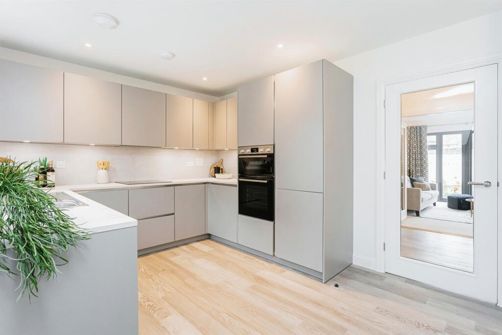 Additional image 7 of Station Road, Plumpton Green, Lewes