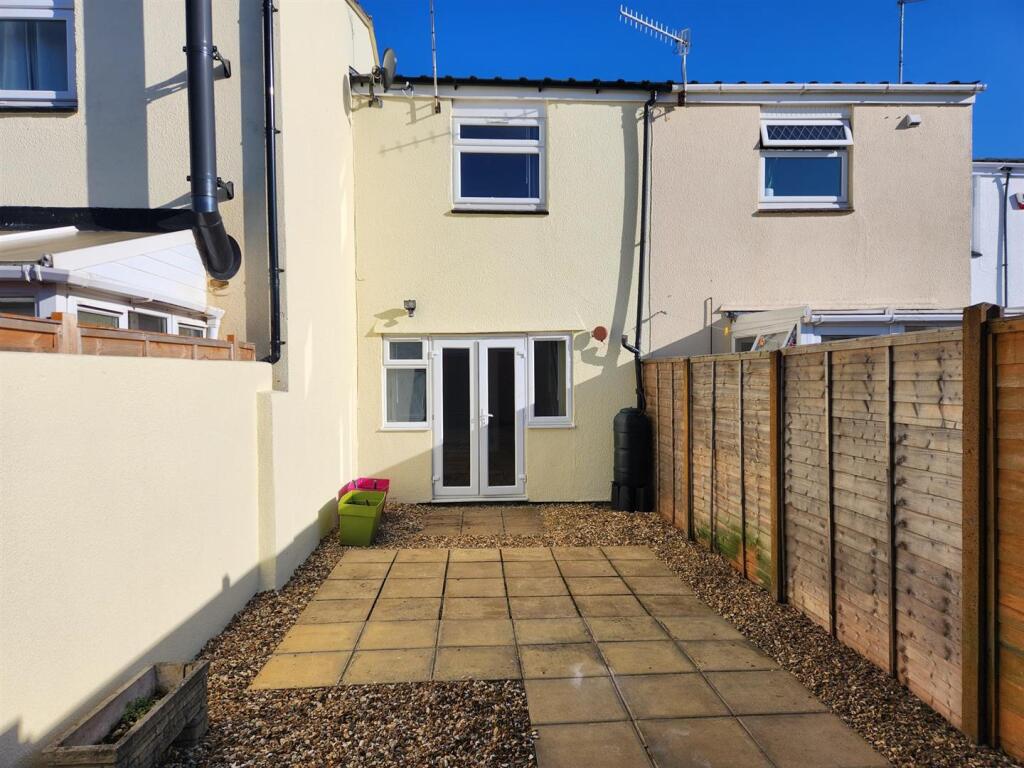 Additional image 4 of Quickthorn Close, Whitchurch