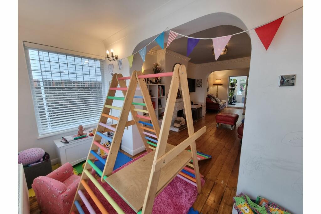 Additional image 26 of Third Avenue, Newhaven, BN9