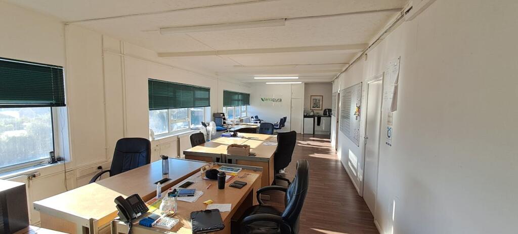 Additional image 3 of Offices, Trafalgar House, Quarry Road Industrial Estate, Newhaven, BN9 9DD