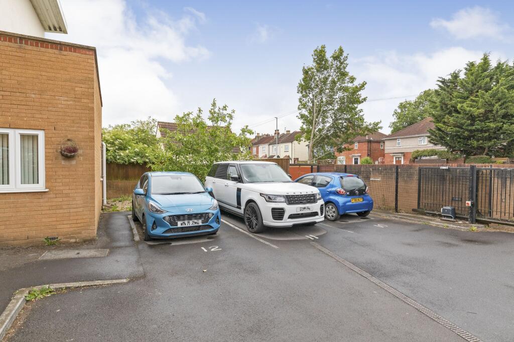 Additional image 4 of Bishopsworth Road, Bristol, BS13