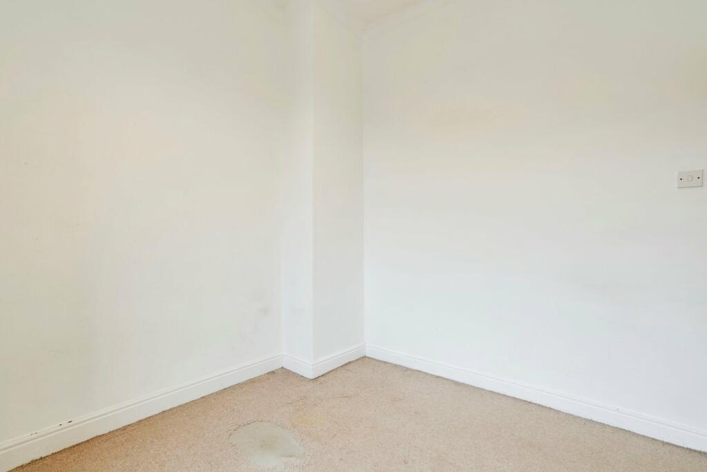 Additional image 15 of Apperley Road, Bradford, BD10