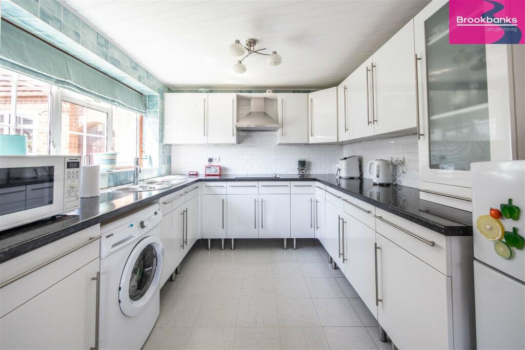 Additional image 2 of Sounds Lodge, Crockenhill, BR8